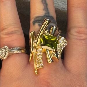 1990sCamille Lucie 18 k gold plated green Swarovski crystal party ring